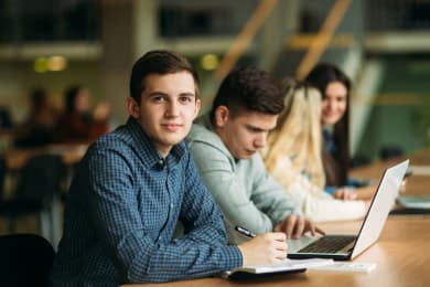 Compétences sur un CV d’étudiant [liste d’exemples]
