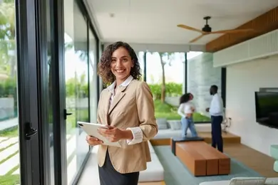 Créer un CV agent immobilier : guide complet pour 2026