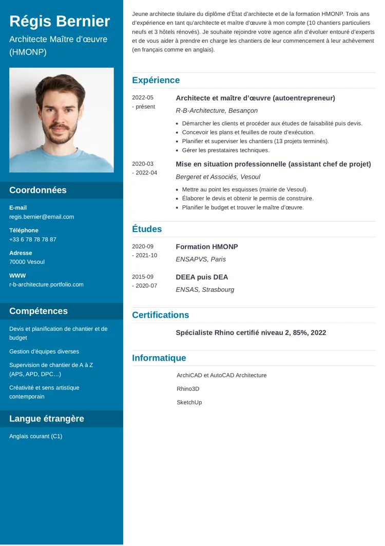 exemple de CV architecte avec photo et colonne latérale bleu marine