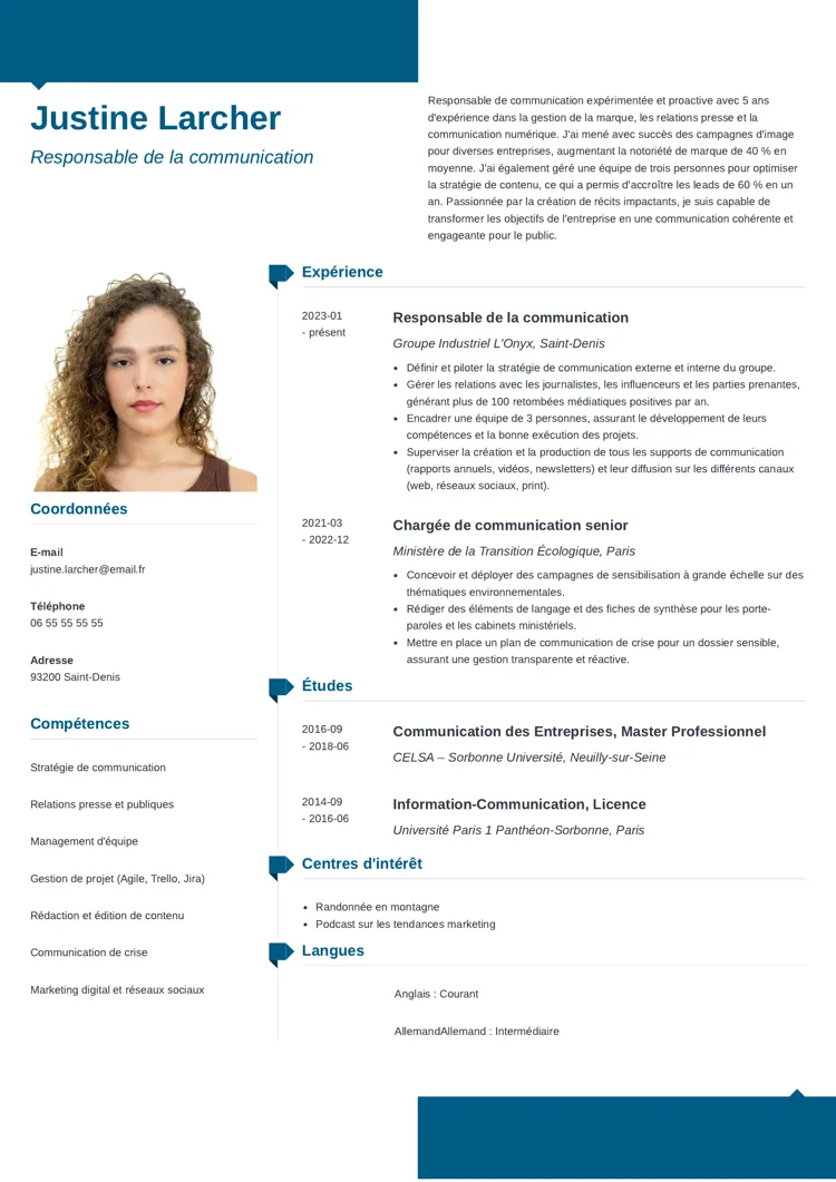 exemple de CV communication simple et professionnel avec bandeau et photo