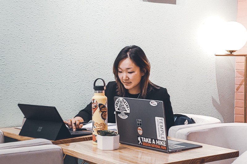 Exemple de CV d'assistante de direction avec guide