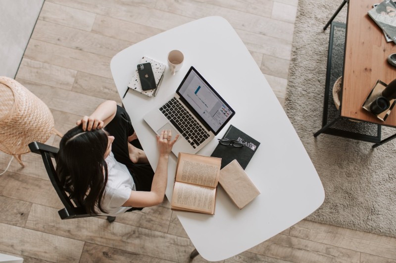 Comment faire un CV sans expérience percutant : exemple