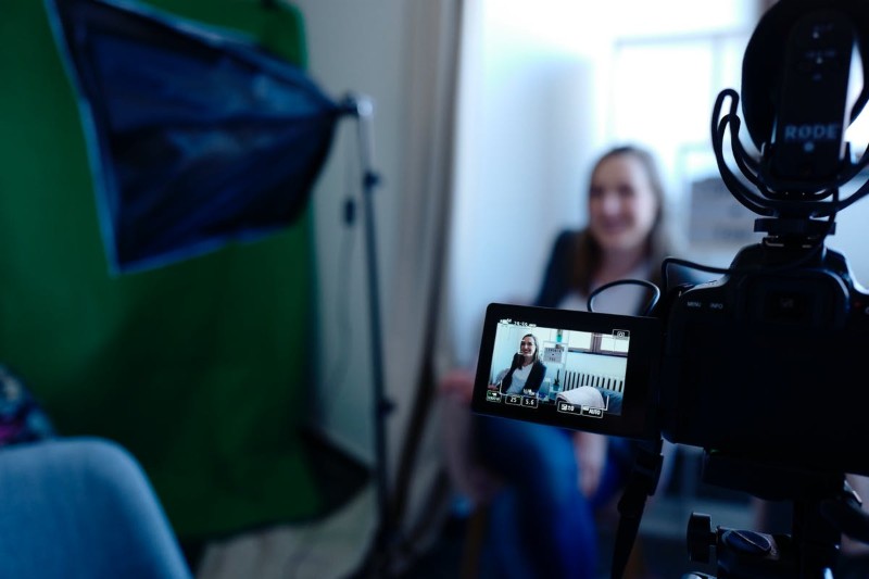 Créez un CV vidéo percutant : conseils et astuces