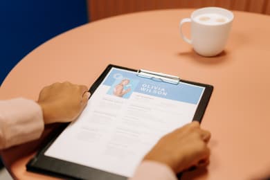 Mettre en valeur vos distinctions sur le CV [exemples]