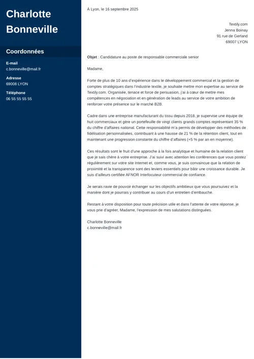 Exemple de lettre de motivation de responsable commerciale senior en deux colonnes, avec colonne latérale bleu foncé