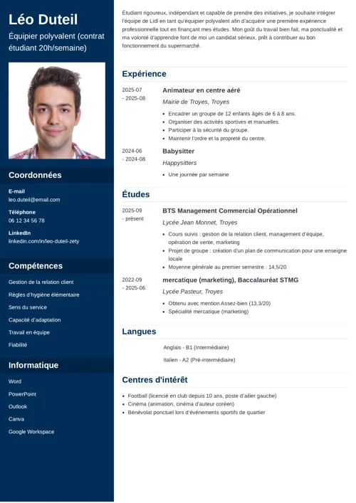 Exemple de CV job étudiant avec photo et colonne latérale bleu foncé