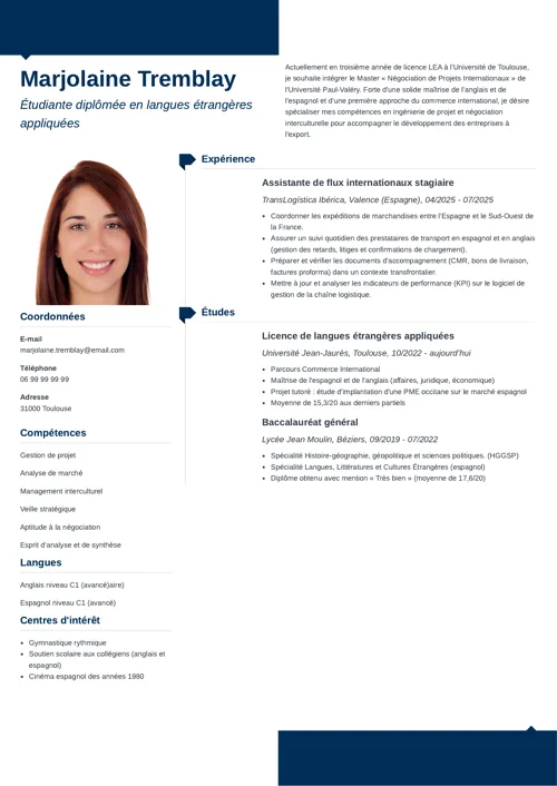Exemple de CV LEA avec photo et format à deux colonnes