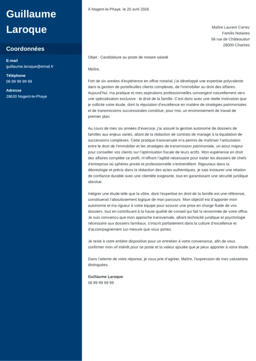 Exemple de lettre de motivation de notaire avec colonne latérale bleue