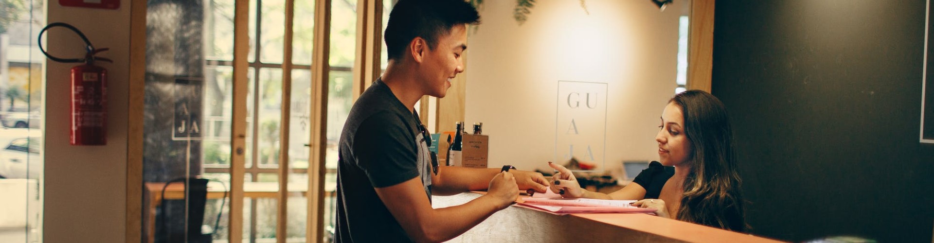 Exemple lettre de motivation réceptionniste (débutant/confirmé)