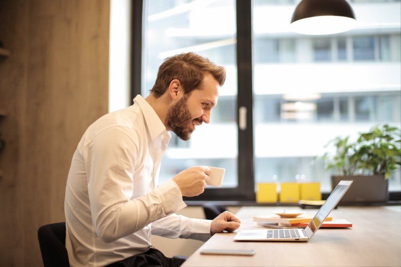 Titre du CV : guide et exemples pour un intitulé impactant